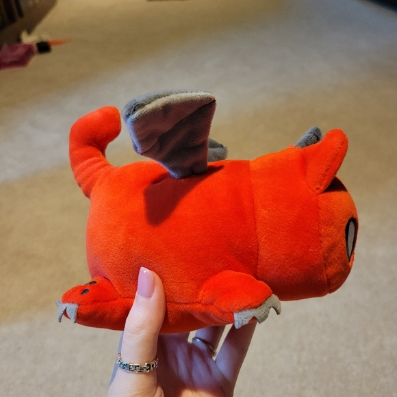 Aphmau Cat Plush - Picture 3 of 3